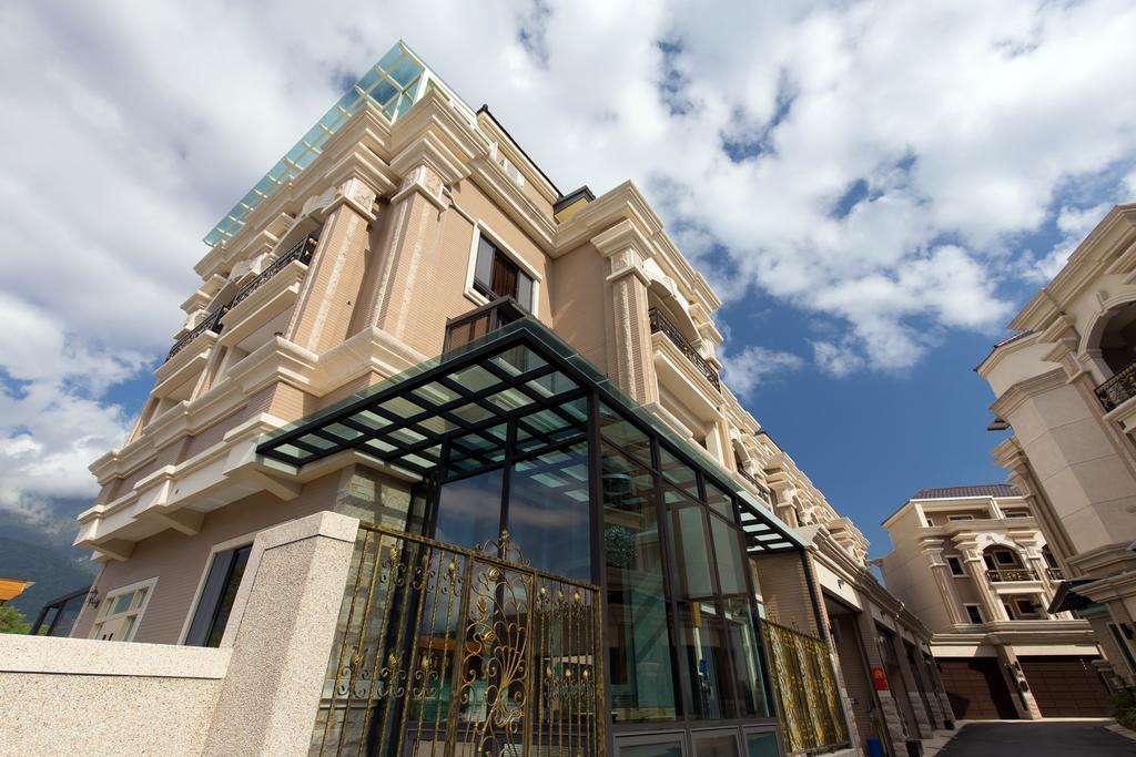 Creekside No.22 B&B Jiali Екстер'єр фото