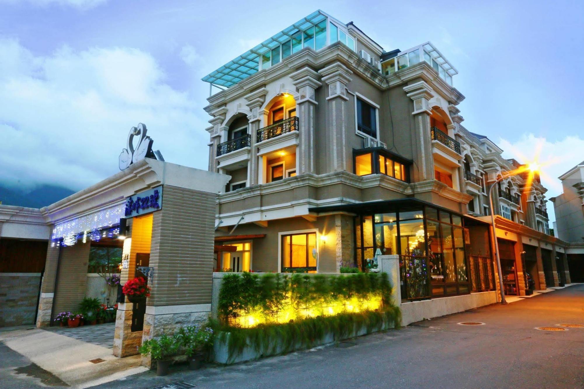 Creekside No.22 B&B Jiali Екстер'єр фото